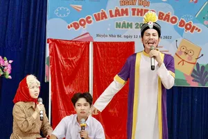 Diễn kịch để cổ vũ văn hóa đọc