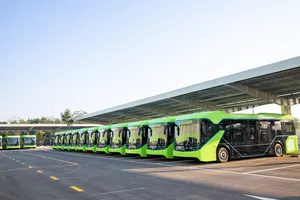 ADB thu xếp gói tín dụng biến đổi khí hậu trị giá 135 triệu USD phát triển giao thông xanh tại Việt Nam 