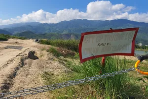 Quảng Nam, Đà Nẵng: Khan hiếm cát xây dựng, công trình điêu đứng