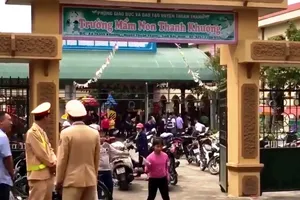 Tiếp tục làm rõ nghi vấn thịt heo nhiễm sán, gà thối vào bếp ăn trường mầm non