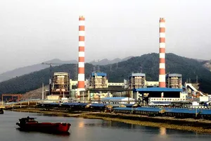  Làm giả giấy tờ, chủ tịch HĐQT và thư ký Công ty CP Nhiệt điện Quảng Ninh bị bắt 