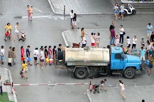  Lãnh đạo Hà Nội xin rút kinh nghiệm sâu sắc về sự cố nước sạch sông Đà