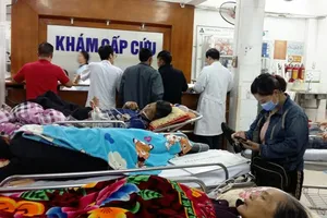 3 ngày nghỉ Tết, bệnh viện chật cứng bệnh nhân cấp cứu nạn giao thông và ẩu đả