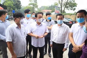 2 công nhân ở Khu Công nghiệp Thăng Long dương tính với SARS-CoV-2, khoanh vùng 3 cấp độ