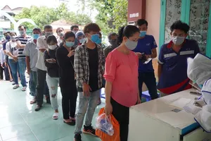 Cả nước thêm 178.109 ca mắc Covid-19 và 76 ca tử vong