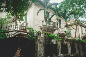 Biệt thự công cựu Chủ tịch TP Hà Nội từng ở bị bỏ hoang, vẫn chờ xử lý