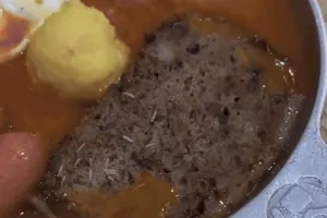  “Bánh mì chảo - Cột điện quán” ở TP Thái Bình có dòi trong pate bị phạt 21 triệu đồng