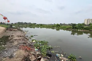 Sông Pheo ô nhiễm gây ảnh hưởng đến Lễ hội bơi Đăm