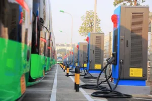 Hà Nội yêu cầu 126 xã, phường rà soát quỹ đất để lắp đặt trạm sạc xe điện