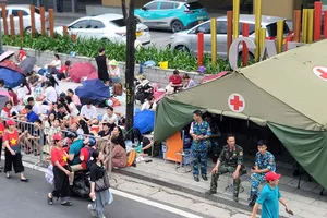 Nhiều trường hợp phải cấp cứu khi xem tổng duyệt diễu binh, diễu hành: Bộ Y tế khuyến cáo khẩn