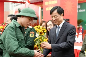 Hà Nội: Hơn 4.700 thanh niên lên đường nhập ngũ