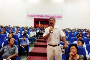 Cử tri quận Thủ Đức phát biểu ý kiến 