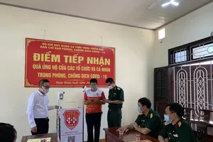 Khoa Kỹ Thuật và Công Nghệ - Đại học Huế tổ chức bàn giao và hướng dẫn sử dụng Robot HUET02 cho Bộ Chỉ huy Quân sự tỉnh Thừa Thiên - Huế ​