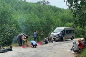 Cơ quan chức năng điều tra nguyên nhân vụ tai nạn