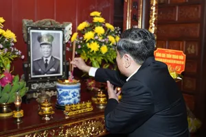 Chủ tịch Quốc hội Trần Thanh Mẫn thăm và tặng quà ở Thừa Thiên Huế