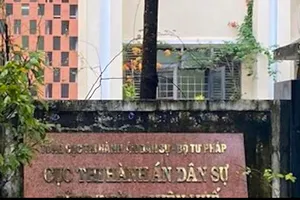 Nơi Khanh công tác