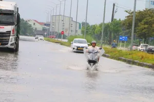 Nhiều tuyến đường ở trung tâm TP Huế bị ngập