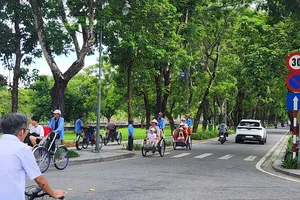 Biển hạn chế tốc độ tối đa 30km/h ở Huế gây nhiều bất tiện