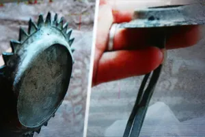 Một số hiện vật nghi là chi tiết trang trí chòm sao nhà hát cung đình cổ nhất Việt Nam