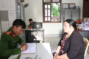 Đối tượng Nguyễn Thị Điệp tại cơ quan Công an