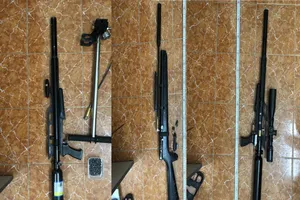 Lực lượng công an thu giữ súng tự chế và đạn