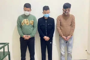 Các đối tượng tại cơ quan điều tra. Ảnh: Công an Hà Tĩnh cung cấp