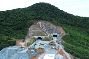 Công trình hầm Đèo Bụt 