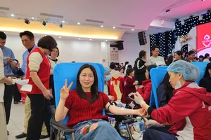 Nghệ An: Hơn 1.500 người tham gia hiến máu tình nguyện