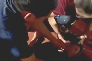 Nhờ được sơ cứu kịp thời, cháu bé đã hồi tỉnh 
