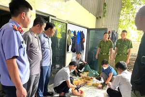 Khởi tố đối tượng thu mua heo bệnh làm thịt đưa ra thị trường