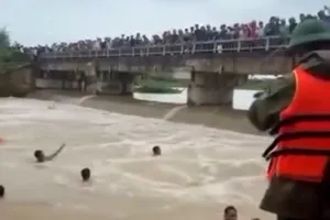 Thời điểm các đơn vị chức năng và người dân nỗ lực tìm kiếm anh H.S.V.