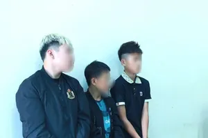 3 đối tượng tại cơ quan công an. Ảnh: Công an Nghệ An