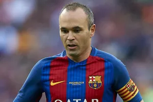 Iniesta đang bị Barca “làm khó”.Ảnh: Getty Images