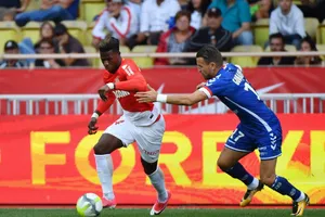 Dù có đá bại Lille, AS Monaco (trái) cũng khó có thể gây sức ép cho Paris SG. Ảnh: Getty Images