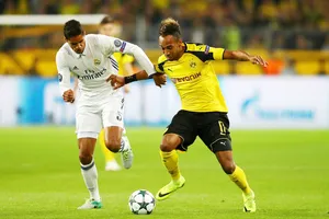 Real (trắng) sẽ gặp khó trước Dortmund. Ảnh: Getty Images