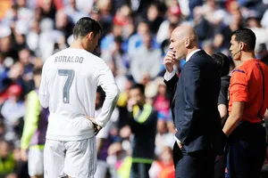 HLV Zidane thất vọng về phong độ Ronaldo. Ảnh: Getty Images