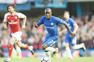 N'Golo Kante có thể phải ra sân dù chưa hoàn toàn bình phục. Ảnh: Getty Images