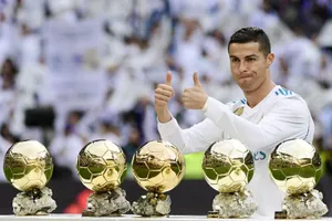 Cristiano Ronaldo Ronaldo bị chê bai không xứng với QBV. Ảnh: Getty Images
