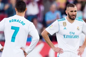 Ronaldo và Benzema đang thể hiện phong độ tệ hại. Ảnh Getty Images.