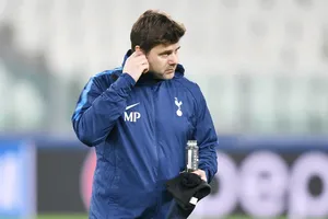HLV Mauricio Pochettino và các đồng nghiệp đang đau đầu thích ứng với thay đổi. Ảnh: Getty Images 