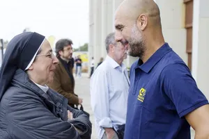 Pep ngã mũ trước những gì Real làm được. Ảnh AS.