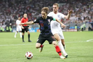 Luka Modric chiến đấu đấu đầy mạnh mẽ trước tuyển Anh. Ảnh: Getty Images