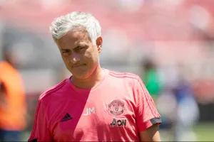 HLV Jose Mourinho liệu sẽ tạo “bom tấn” trong thời gian ít ỏi còn lại của thị trường? Ảnh: Getty Images