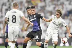 Tờ Marca đánh giá cao bộ ba tiền vệ của Real hiện tại. Ảnh Marca.