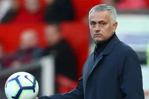 HLV Jose Mourinho muốn nhận được sự ủng hộ công khai từ CLB. Ảnh: Getty Images 
