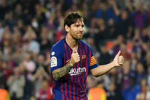 Lionel Messi tỏa sáng cùng Barca, nhưng vẫn nói không với tuyển Argentina. Ảnh: Getty Images 