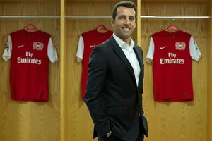 Edu ra mắt trong vai trò Giám đốc kỹ thuật mới của Arsenal. Ảnh: Getty Images 