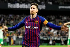 Barca muốn Lionel Messi kết thúc sự nghiệp tại Camp Nou. Ảnh: Getty Images