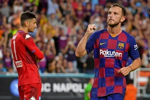 Ivan Rakitic đánh mất vị trí quá nhanh ở Barca. Ảnh: Getty Images