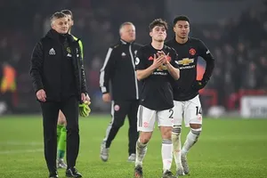 HLV Ole Gunnar Solskjaer và các học trò nhận thêm một kết quả thất vọng. Ảnh: Getty Images